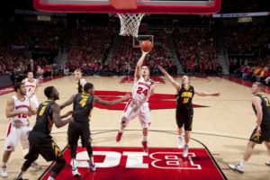 G Bronson Koenig (24) attempts a shot during the Badgers' game vs. Iowa, Jan. 5, 2014 (David Stluka photo)