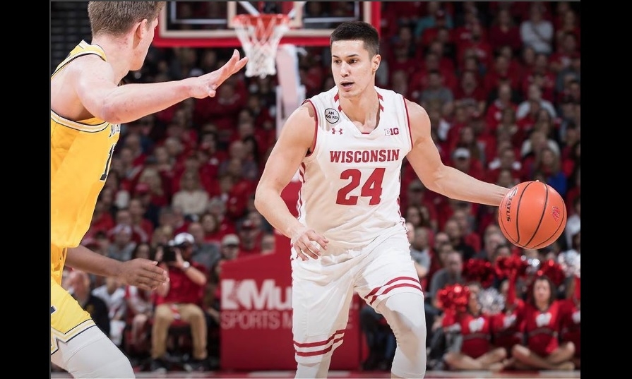 UWBadgers.com